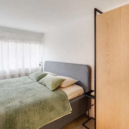 Bijou Sternen - Bergluft Und Seetraeume Apartment Faulensee