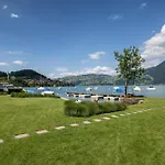 Sternen - Bergluft Und Seetraeume Apartment Faulensee